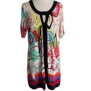 Dolcezza Large Women’s Colorful Top Keyhole Artsy Art to Wear Vibrant Graphic